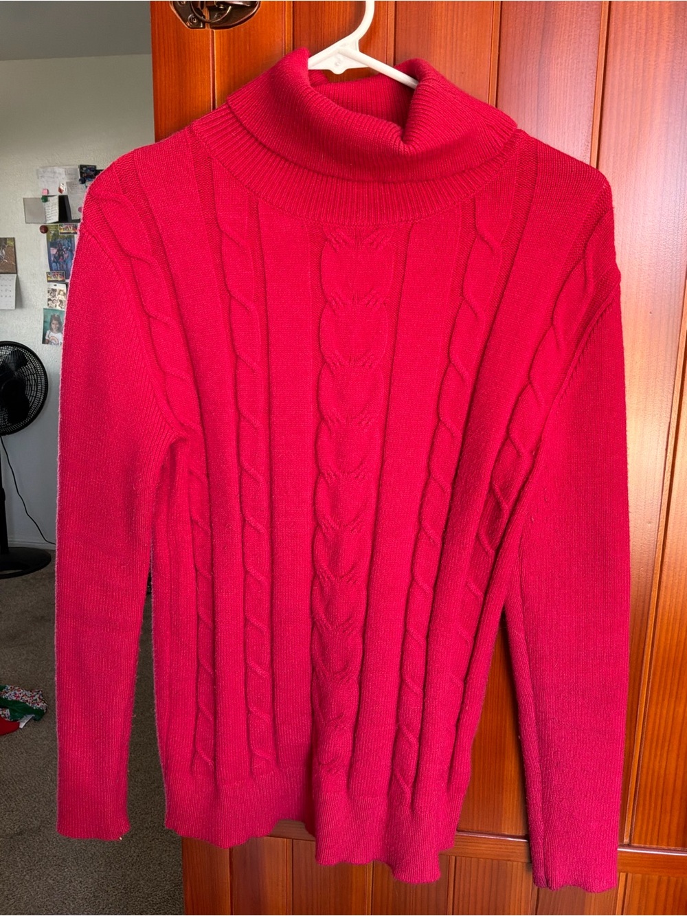 Cozy Red Cable Knit Turtleneck Sweater - Size Small